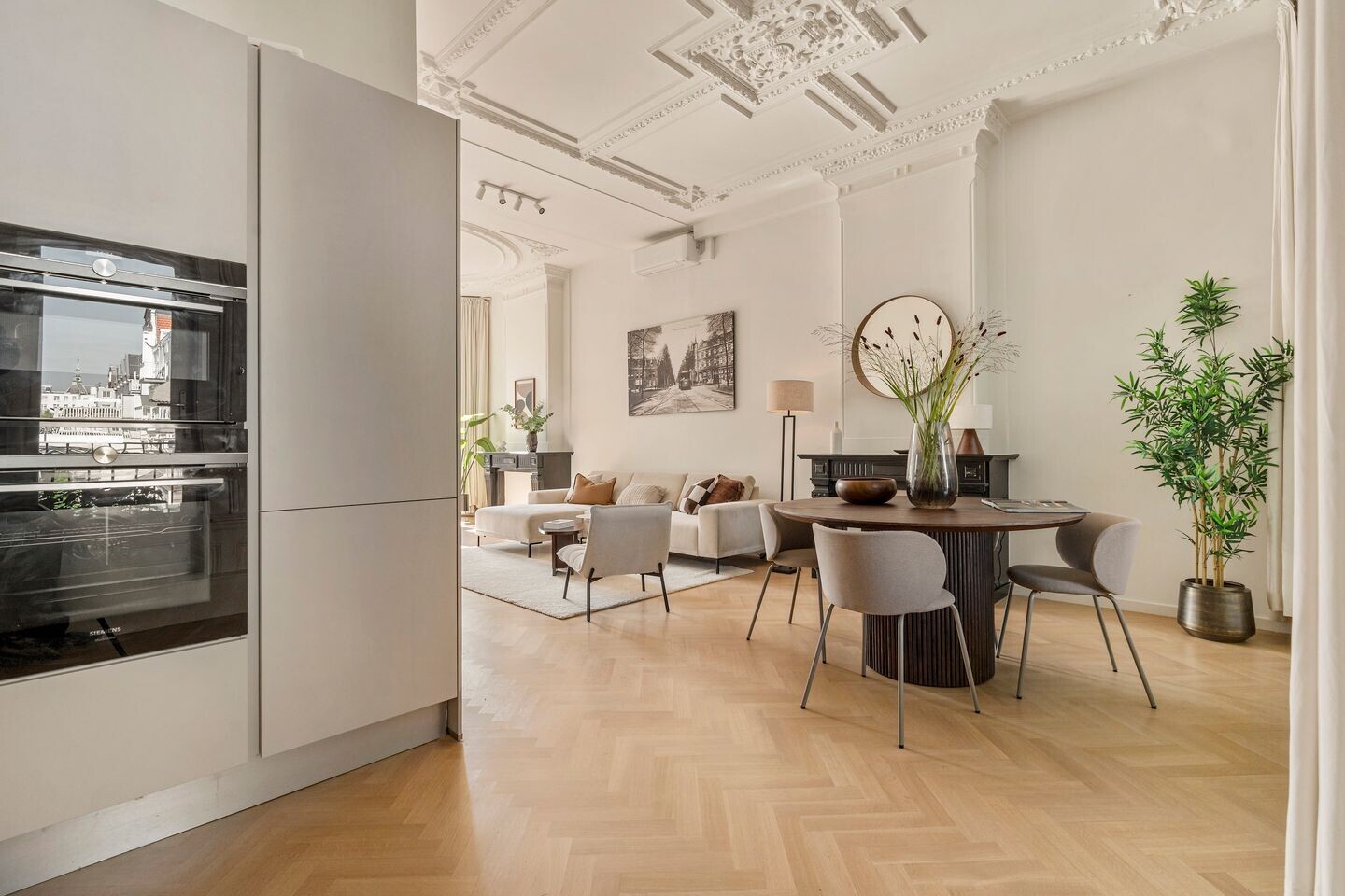 Appartement te koop: Jacob Obrechtstraat 9-1, Amsterdam
