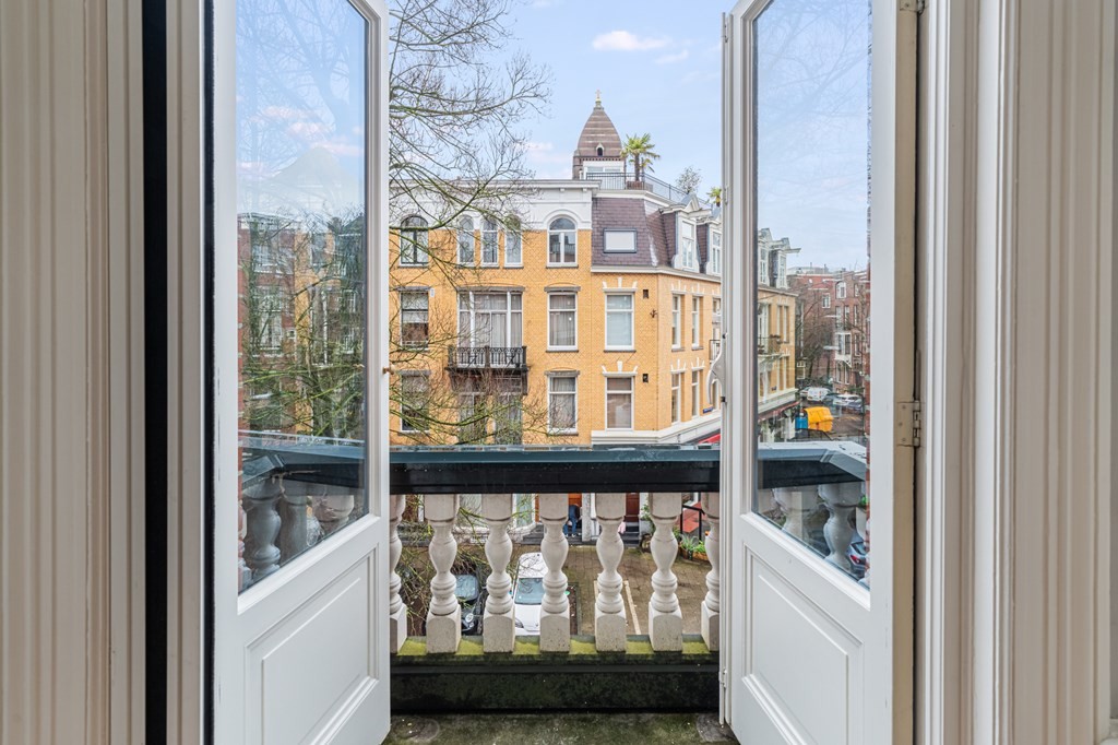 Appartement te huur: Johannes Verhulststraat 35-2, Amsterdam