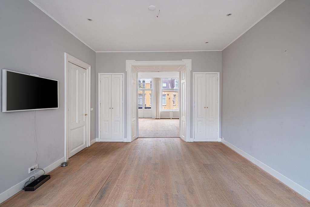 Appartement te huur: Johannes Verhulststraat 35-2, Amsterdam