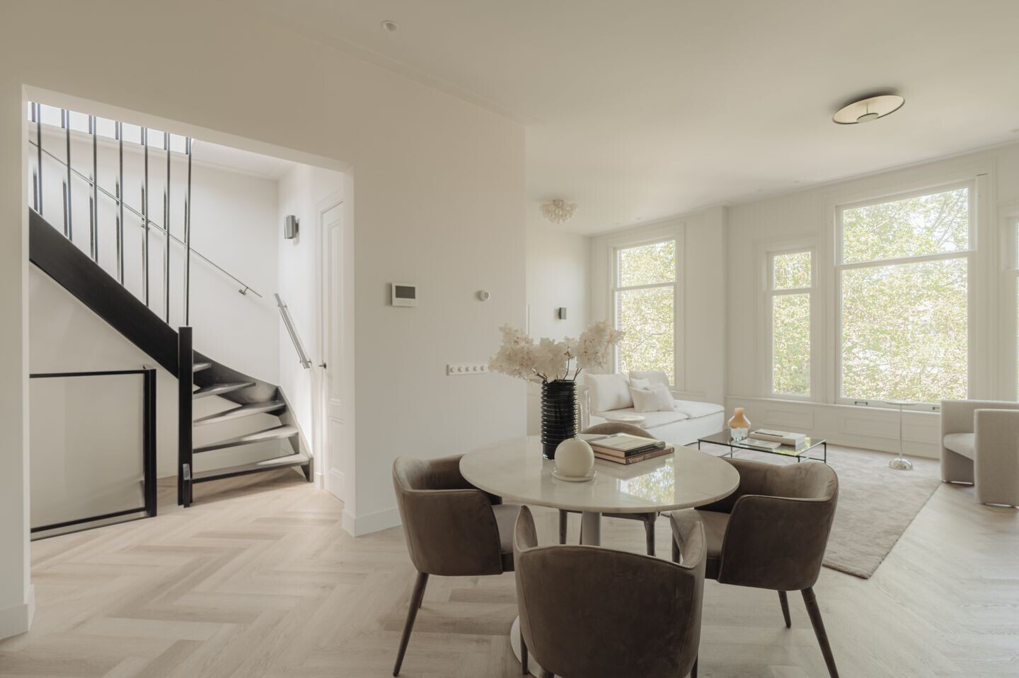 Appartement te koop: Johannes Verhulststraat 143D, Amsterdam
