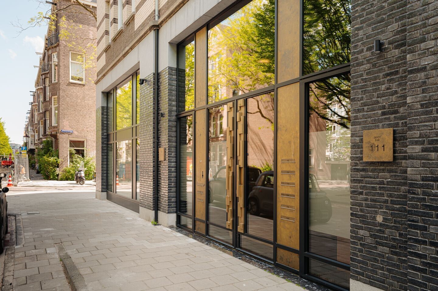 Appartement te koop: Nicolaas Maesstraat 111D, Amsterdam