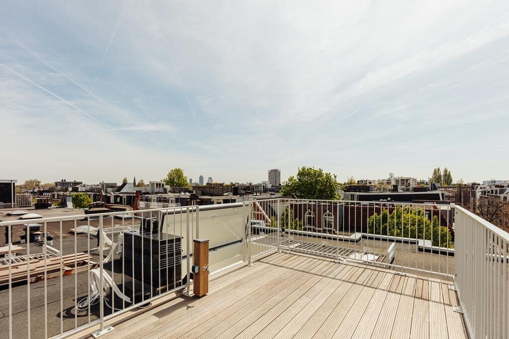 Studio te koop: Cornelis Anthoniszstraat 39-4, Amsterdam
