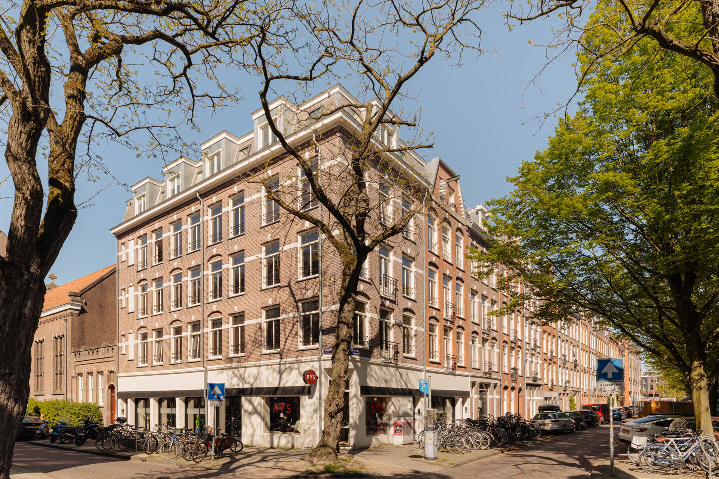 Studio te koop: Cornelis Anthoniszstraat 39-4, Amsterdam