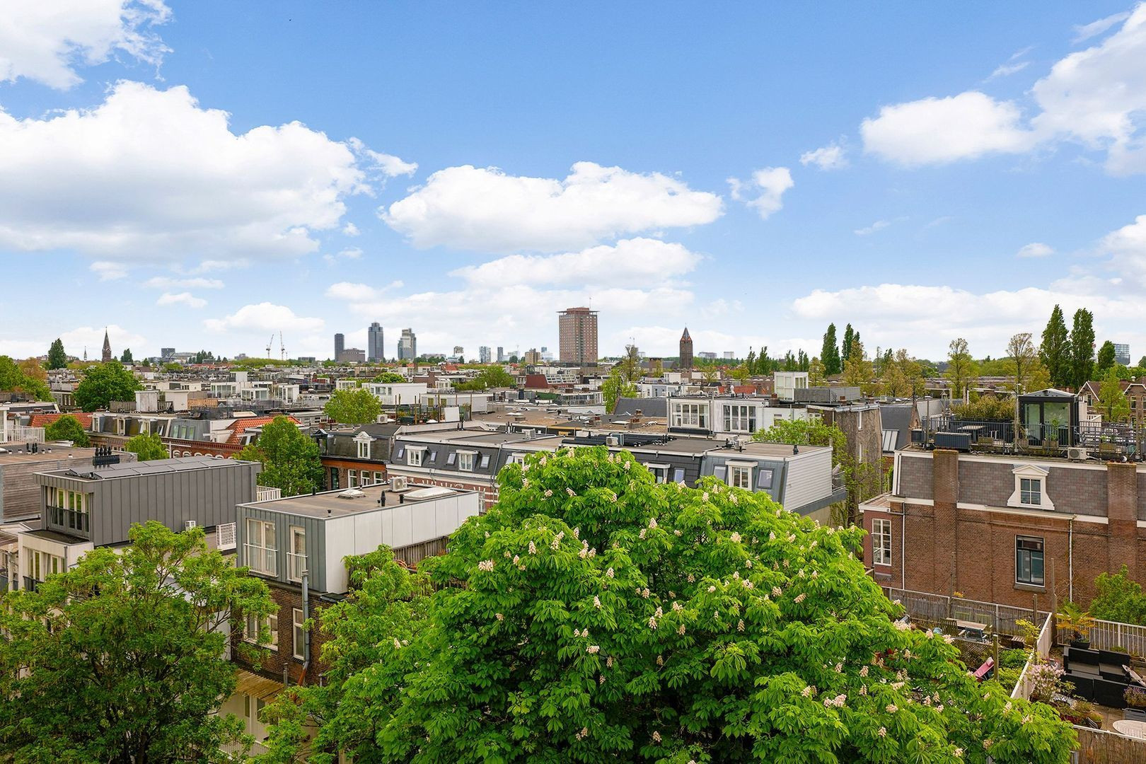 Appartement te koop: Ruysdaelstraat 49F8, Amsterdam
