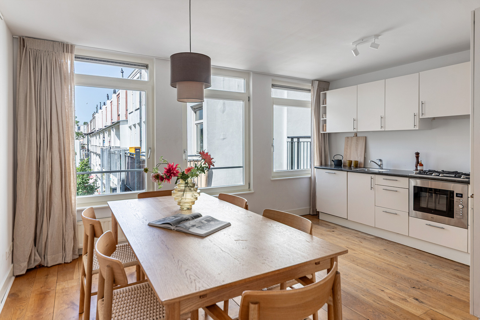 Appartement te koop: Ferdinand Bolstraat 162-3, Amsterdam