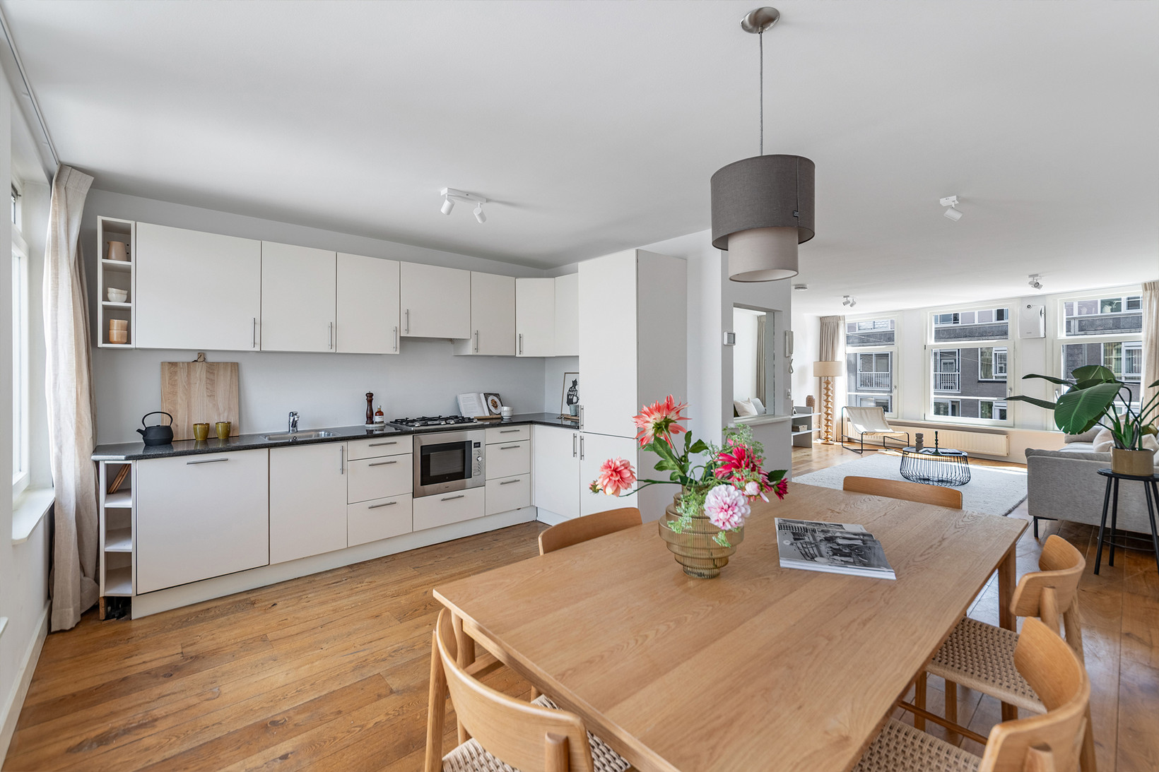 Appartement te koop: Ferdinand Bolstraat 162-3, Amsterdam