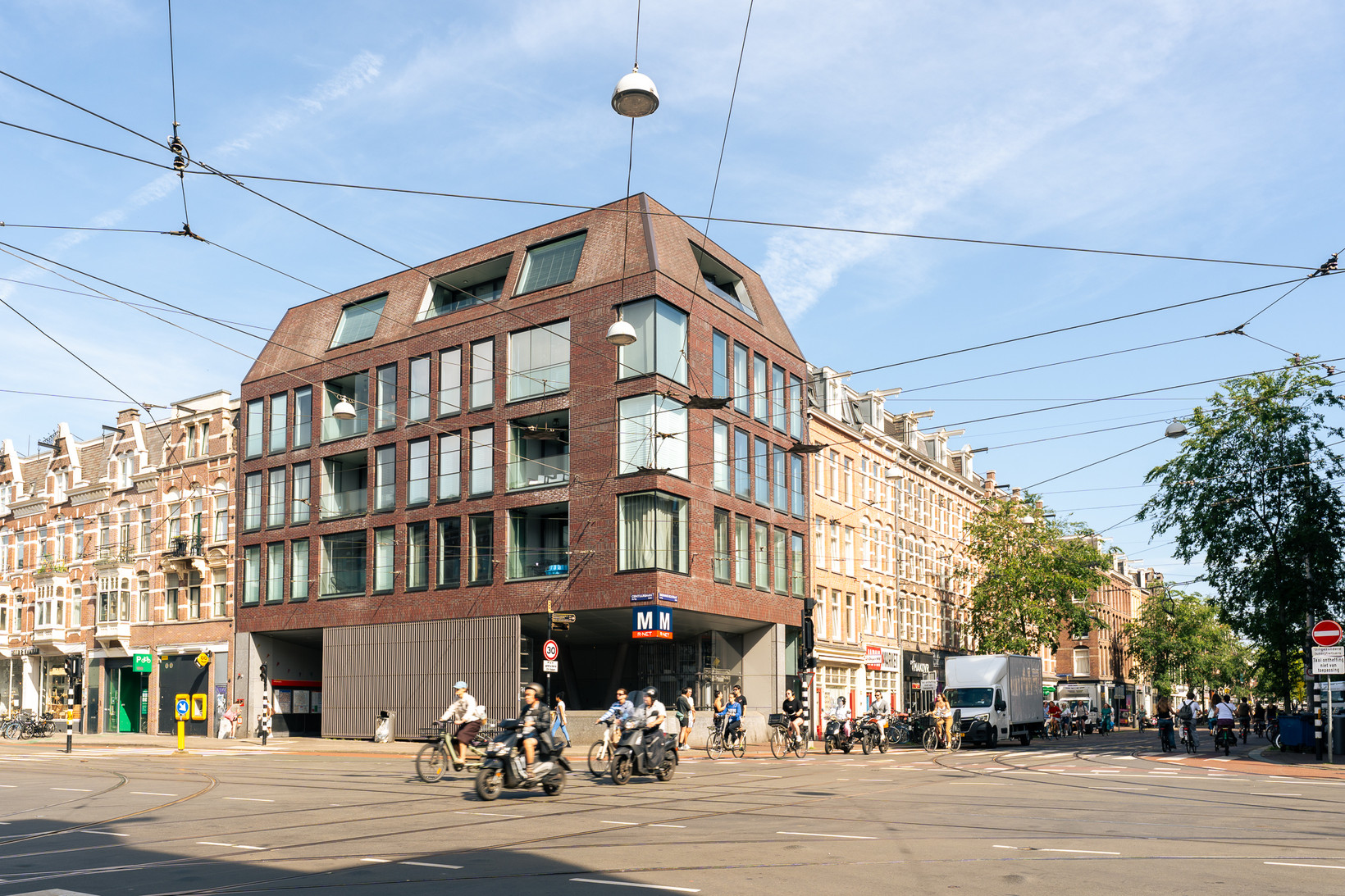 Appartement te koop: Ferdinand Bolstraat 166-1, Amsterdam