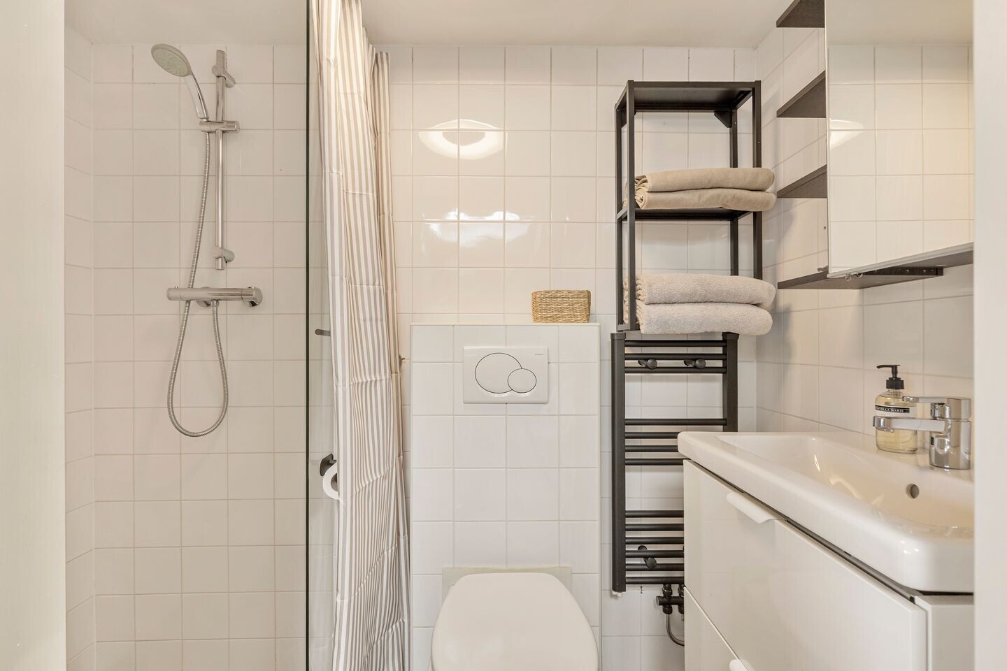 Studio te koop: Eerste Jan Steenstraat 101-4A, Amsterdam