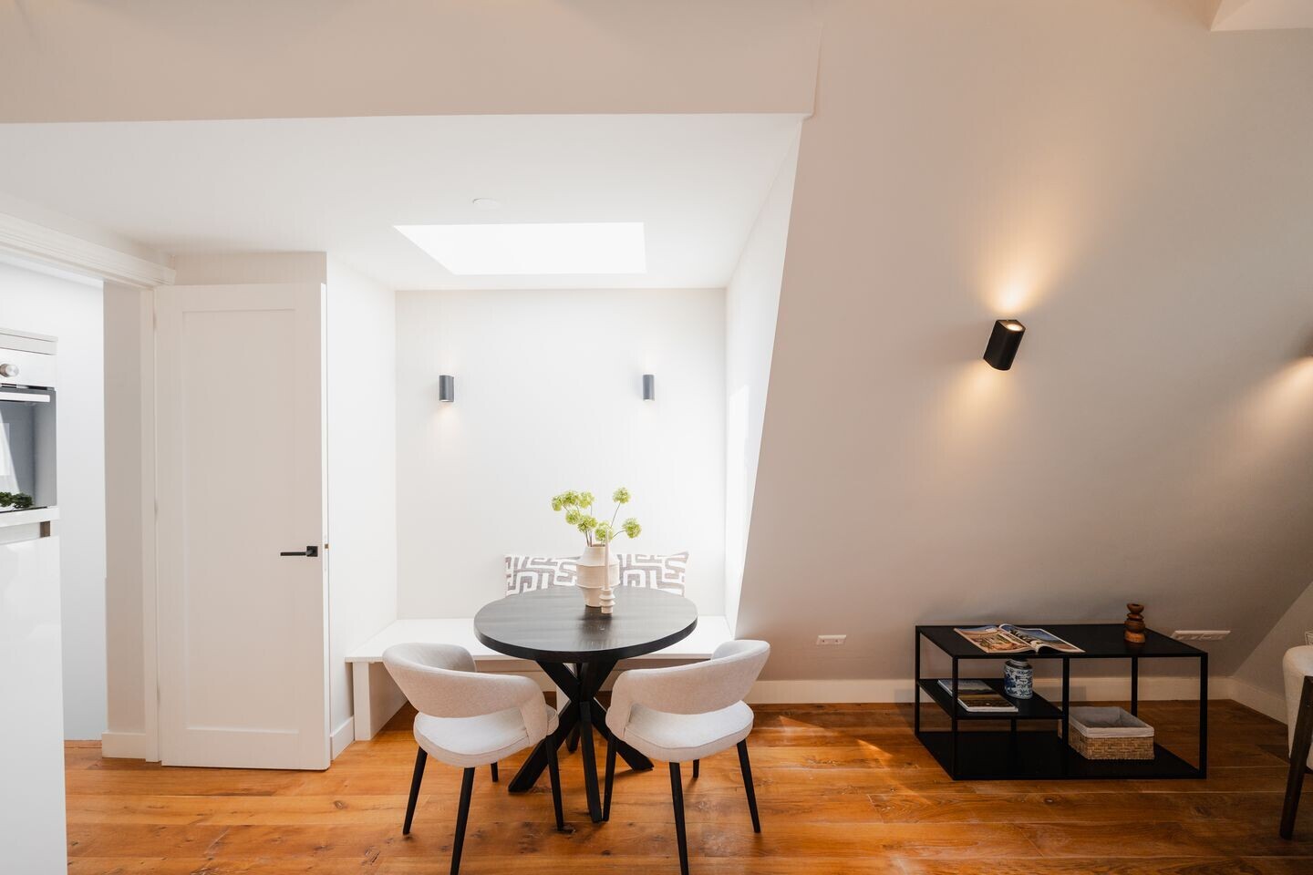 Studio te koop: Eerste Jan Steenstraat 74-4, Amsterdam