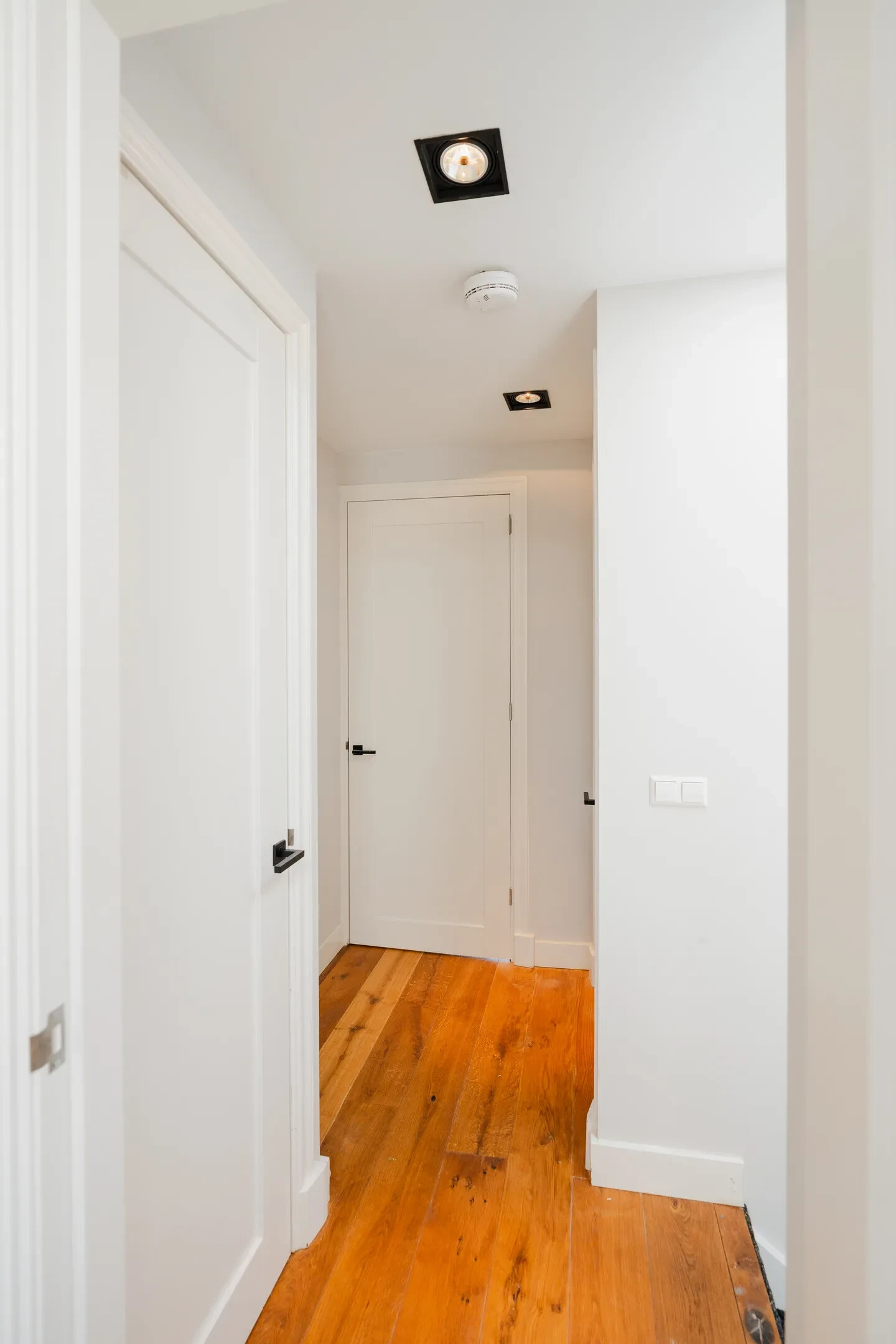 Studio te koop: Eerste Jan Steenstraat 74-4, Amsterdam