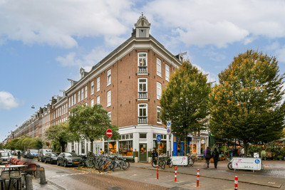 Eerste Van. 82-2