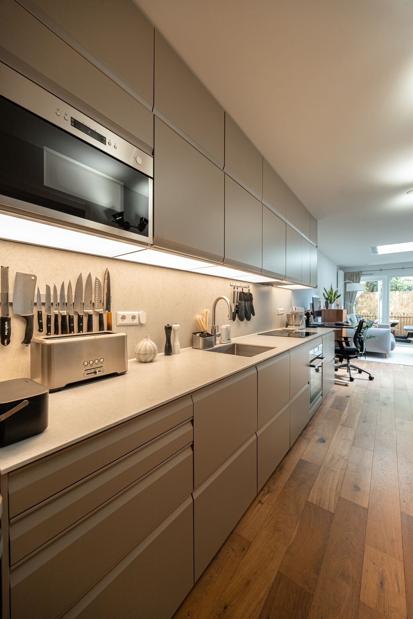 Studio te koop: Lizzy Ansinghstraat 8, Amsterdam