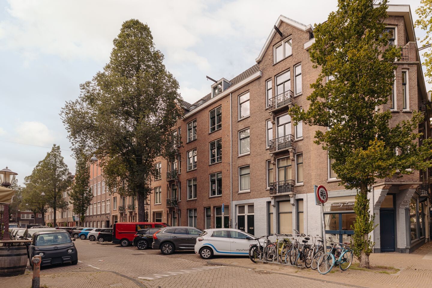 Studio te koop: Karel du Jardinstraat 43-3, Amsterdam