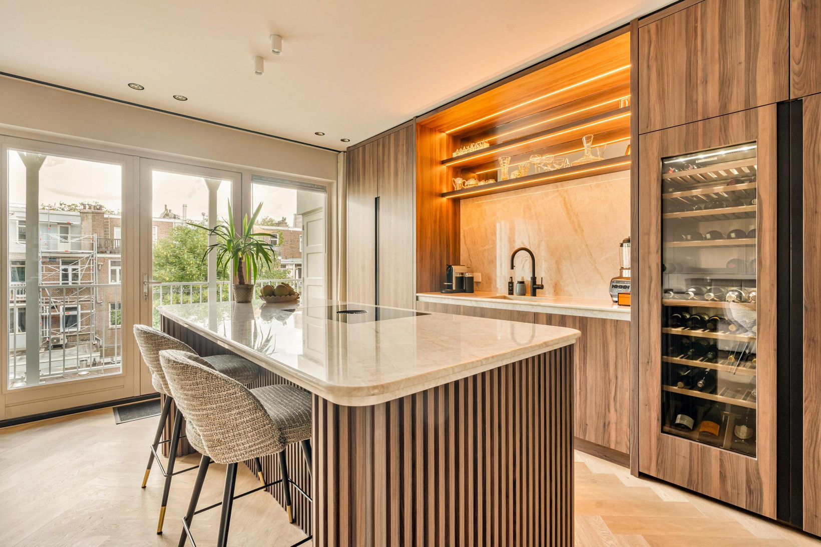 Appartement te koop: Van Ostadestraat 139-1, Amsterdam