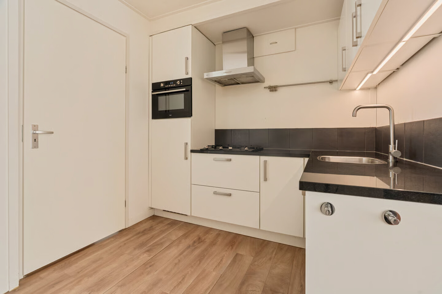 Appartement te koop: Gerard Doustraat 1D1, Amsterdam