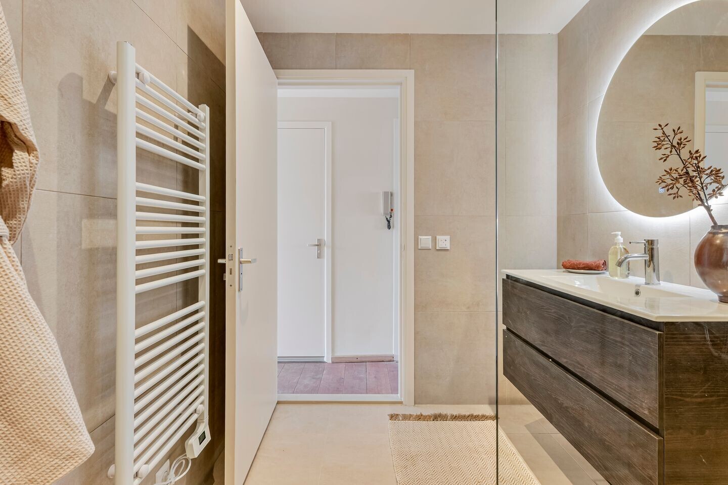 Appartement te koop: Albert Cuypstraat 156C, Amsterdam