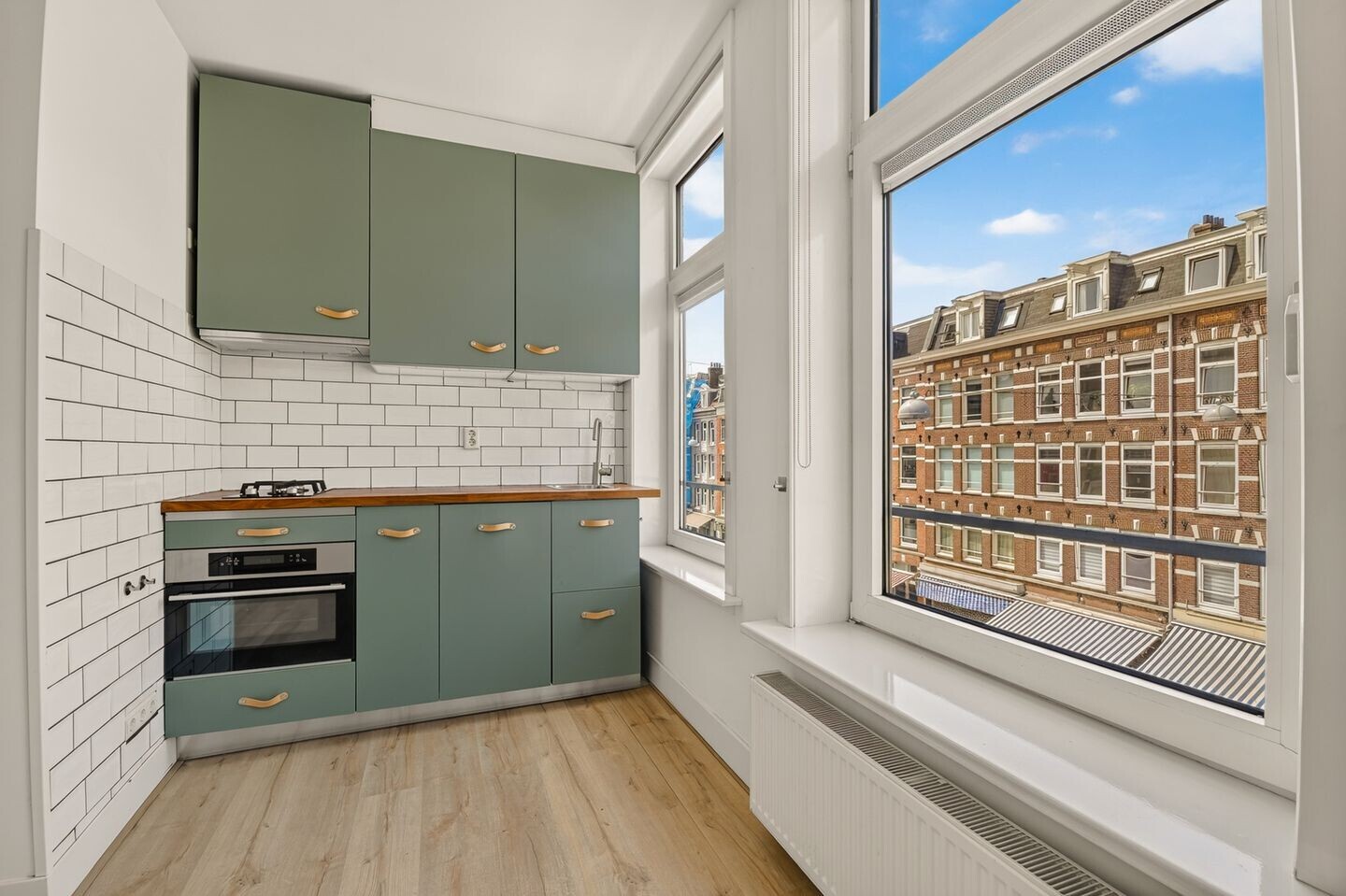 Studio te koop: Albert Cuypstraat 264-2V, Amsterdam