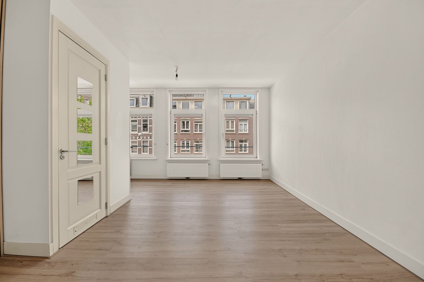 Studio te koop: Albert Cuypstraat 264-2V, Amsterdam