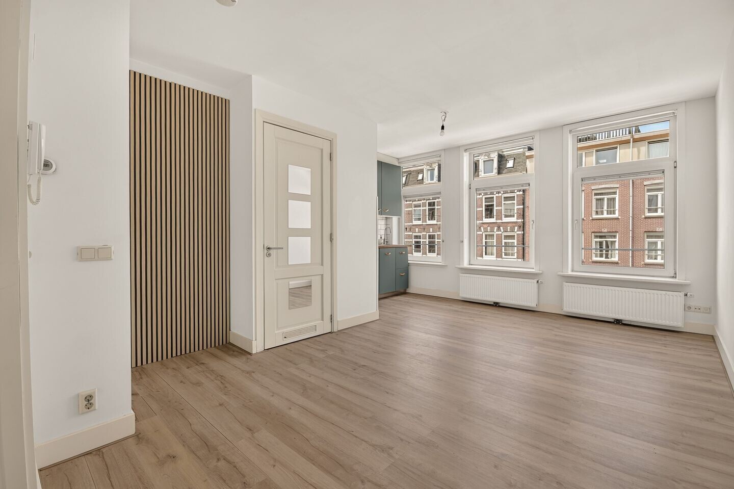 Studio te koop: Albert Cuypstraat 264-2V, Amsterdam