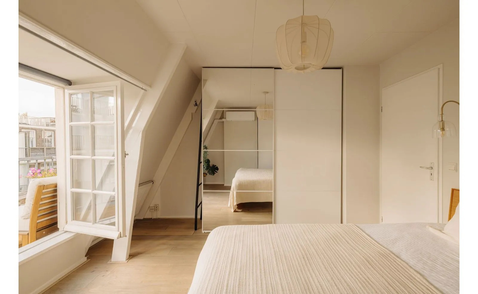 Studio te koop: Rustenburgerstraat 145-3, Amsterdam