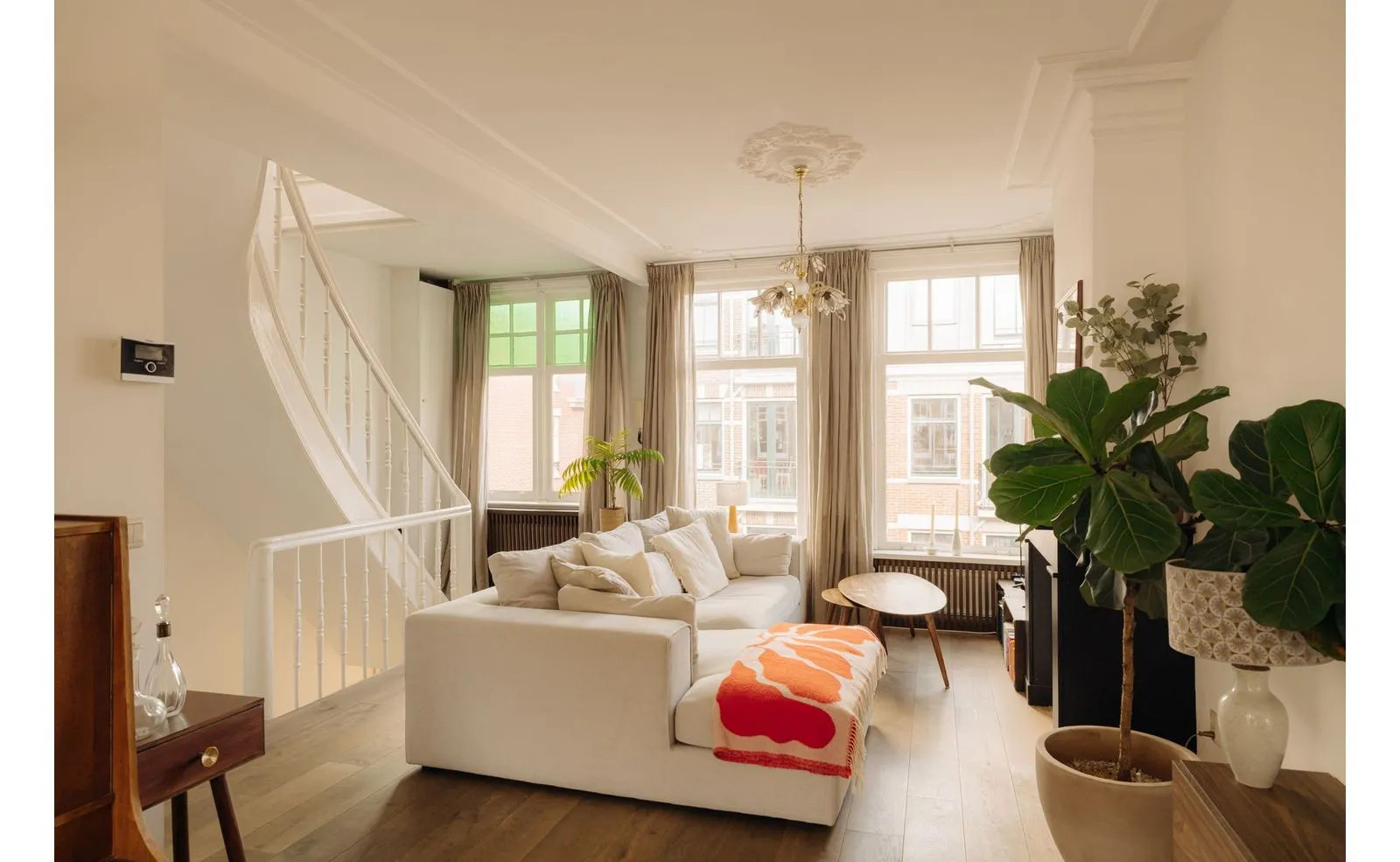 Studio te koop: Rustenburgerstraat 145-3, Amsterdam