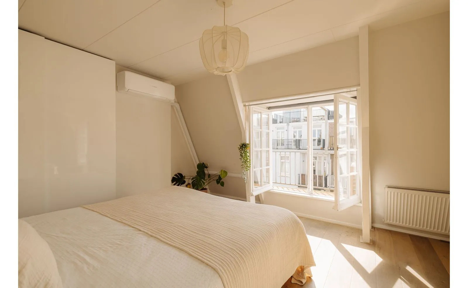 Studio te koop: Rustenburgerstraat 145-3, Amsterdam
