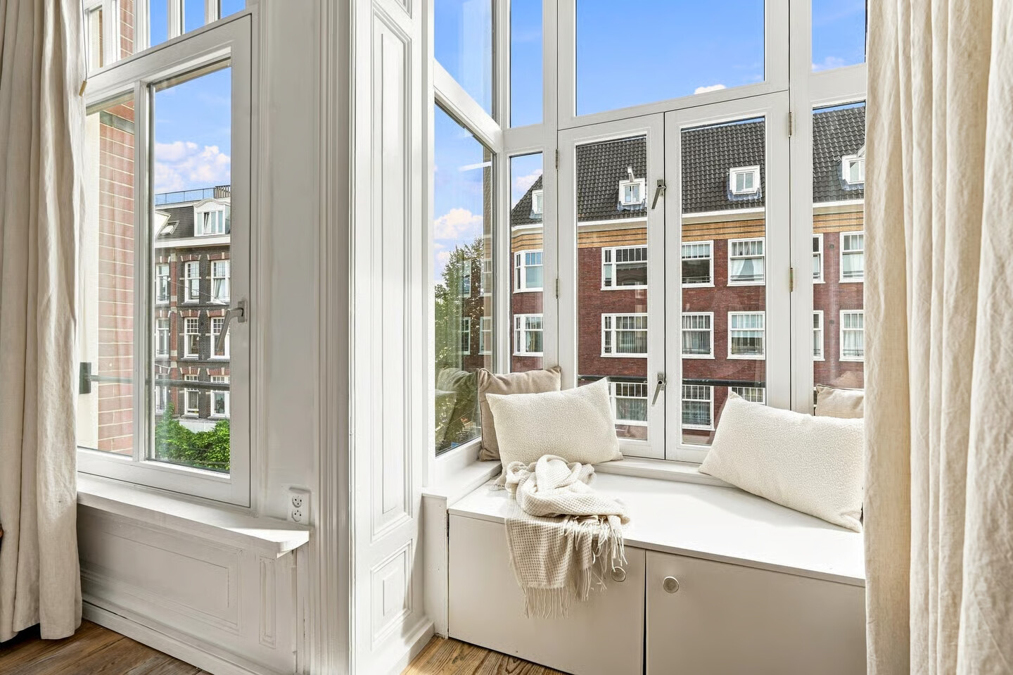 Appartement te koop: Van Woustraat 132-2, Amsterdam
