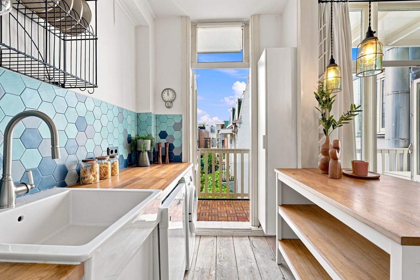 Appartement te koop: Van Woustraat 132-2, Amsterdam
