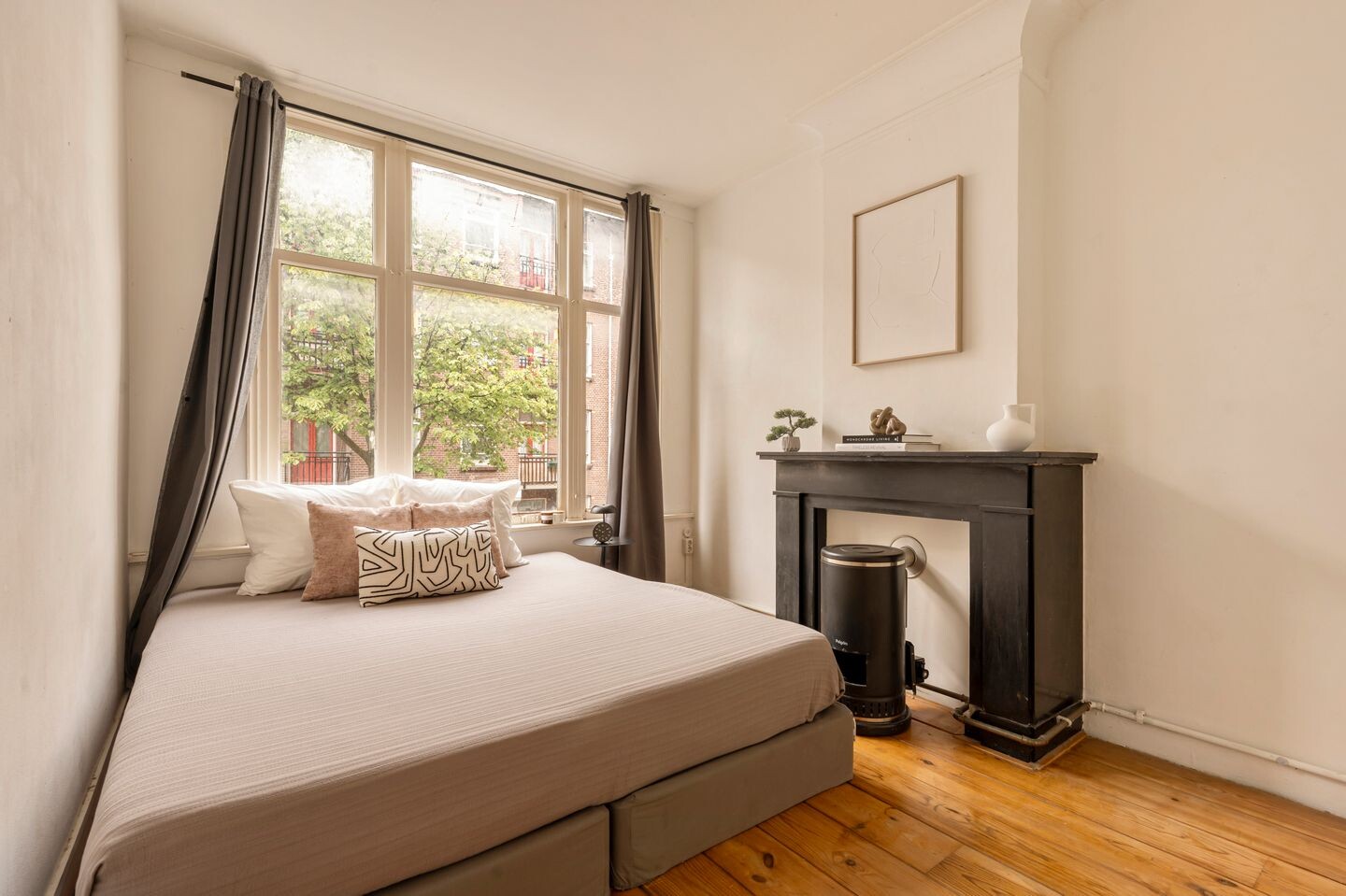 Studio te koop: Tolstraat 52-1, Amsterdam