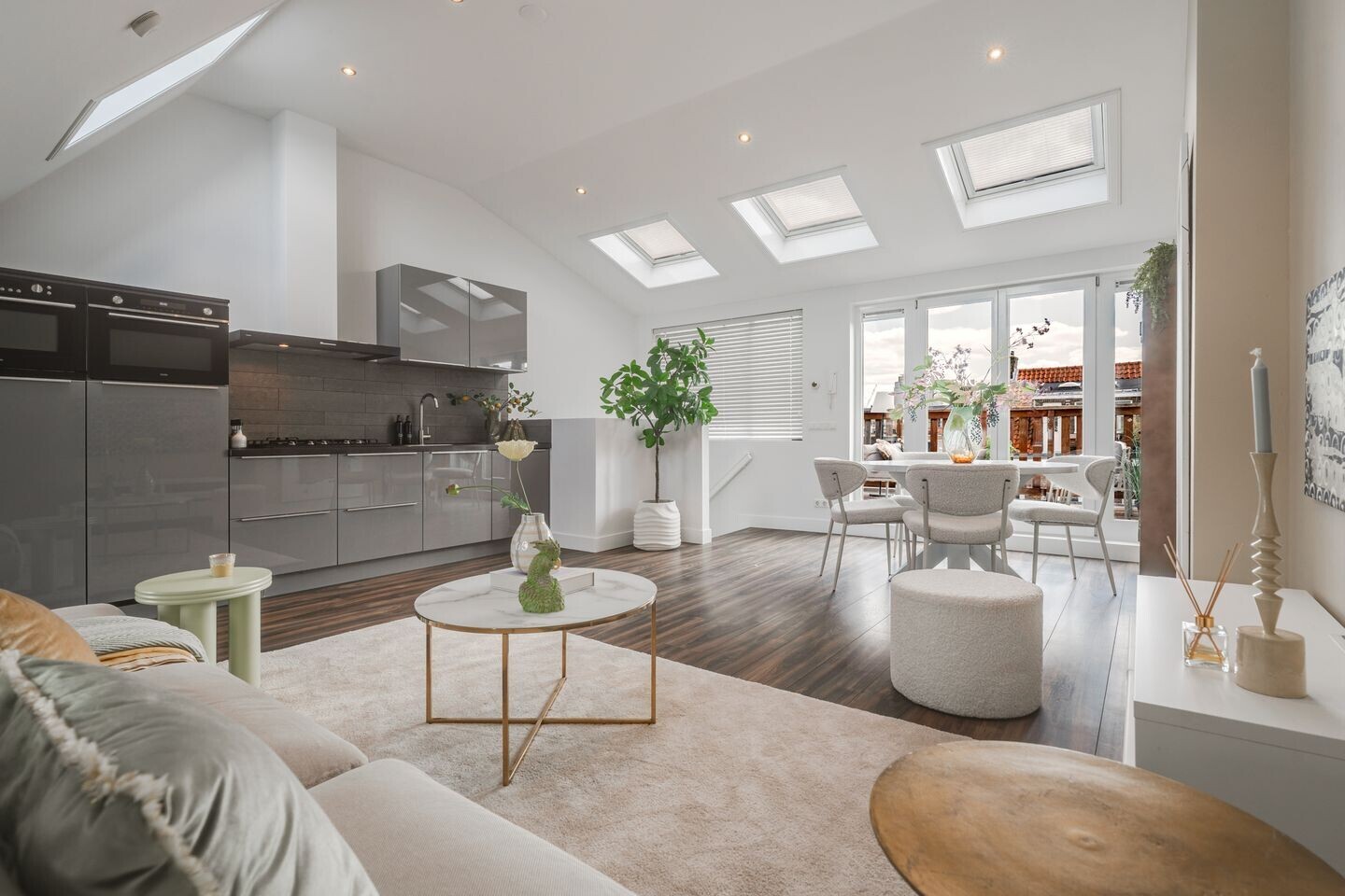 Appartement te koop: Van Ostadestraat 398-3, Amsterdam