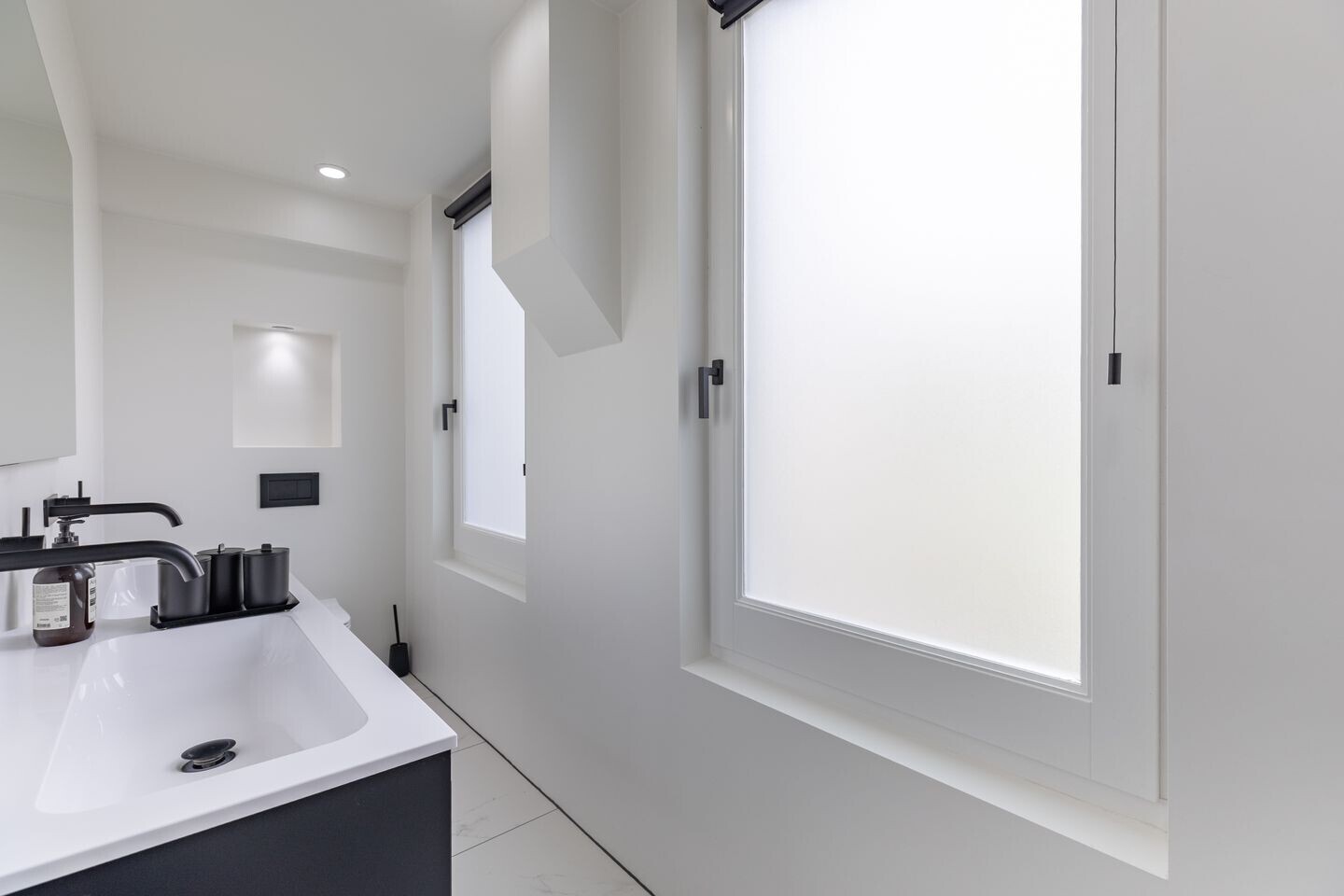 Appartement te koop: Sint Willibrordusstraat 16C, Amsterdam