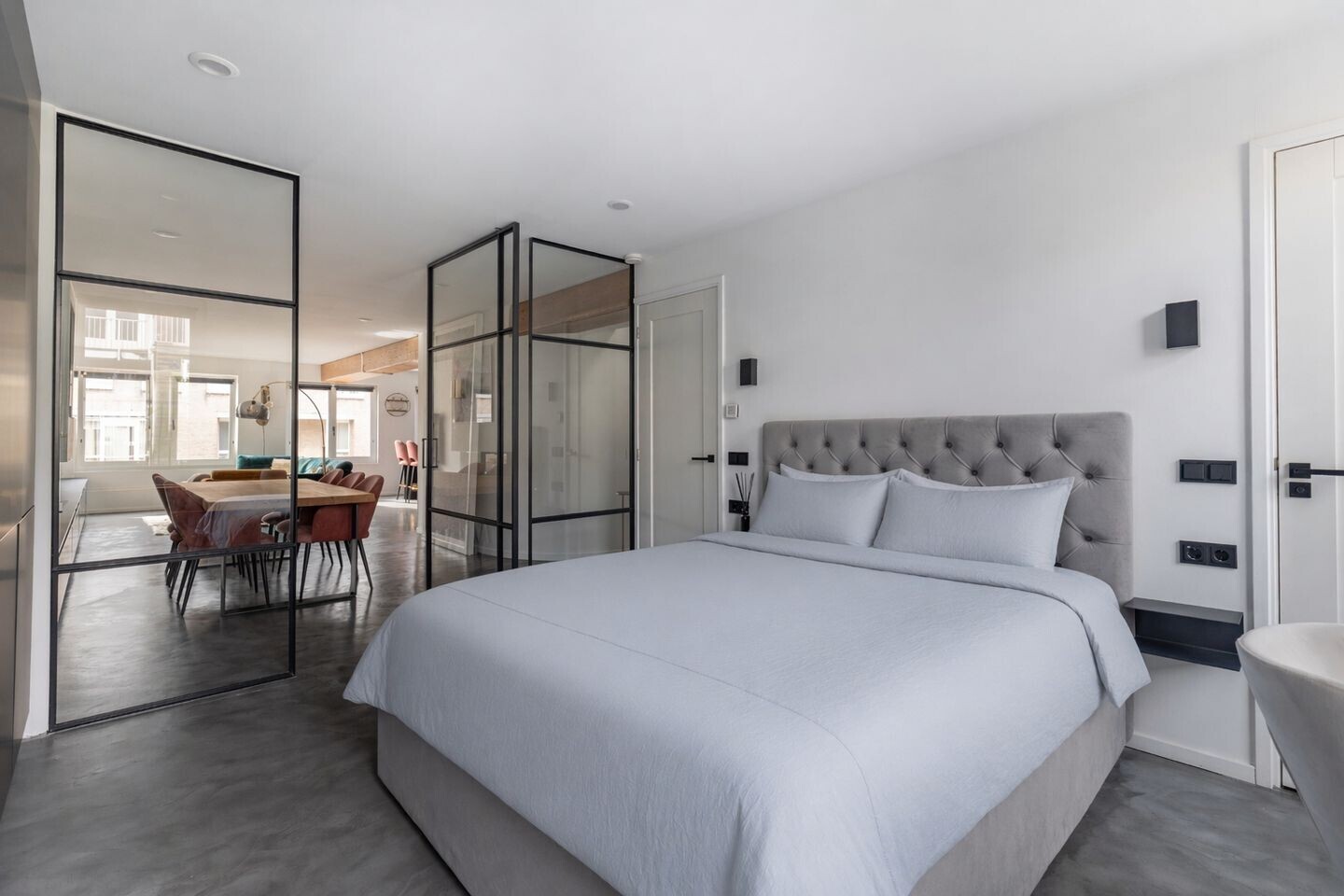 Appartement te koop: Sint Willibrordusstraat 16C, Amsterdam