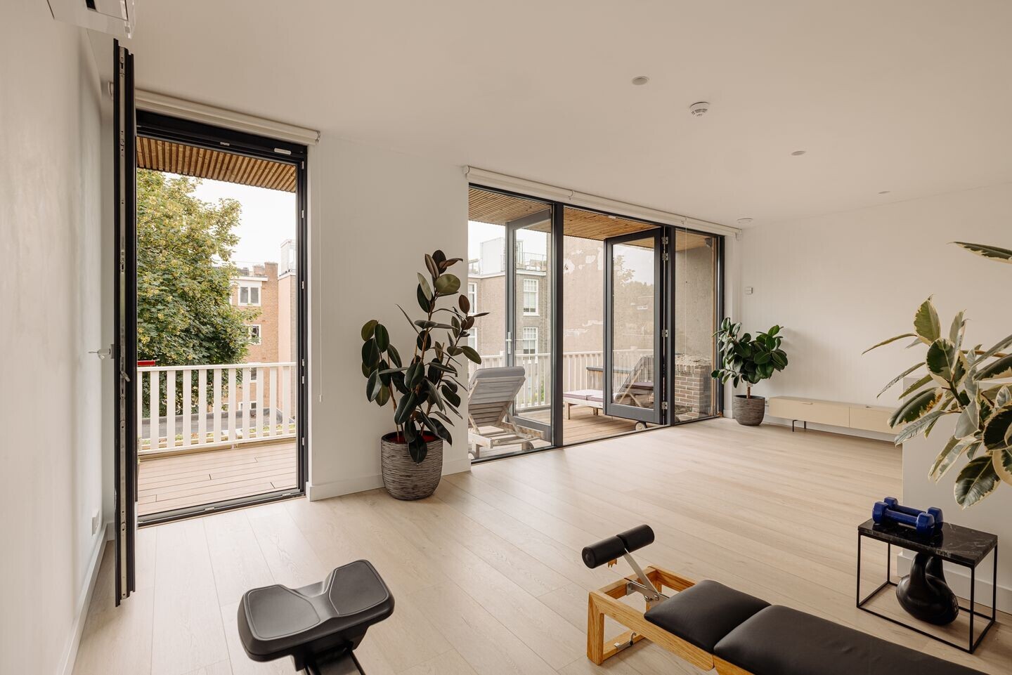 Tussenwoning te koop: Valeriusplein 34, Amsterdam