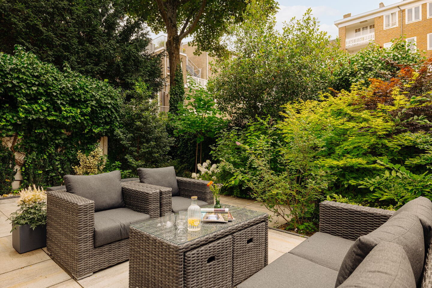 Tussenwoning te koop: Valeriusplein 34, Amsterdam