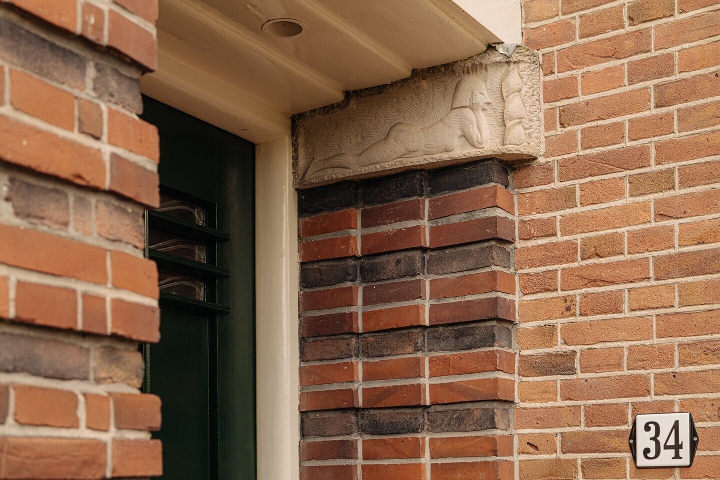 Tussenwoning te koop: Valeriusplein 34, Amsterdam