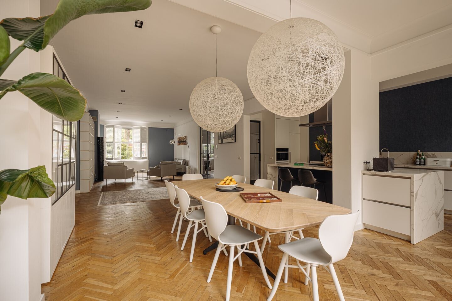 Tussenwoning te koop: Valeriusplein 34, Amsterdam