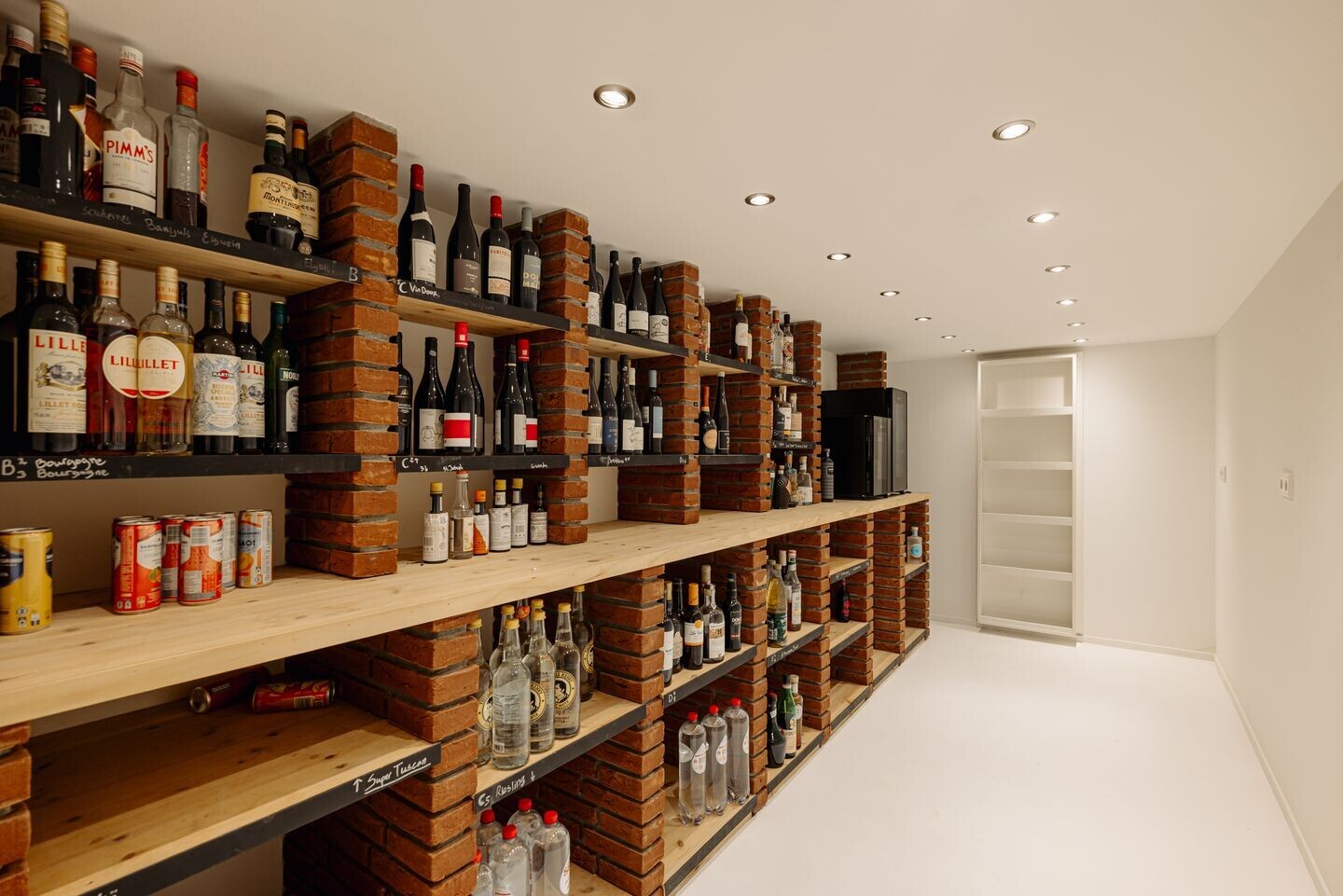 Tussenwoning te koop: Valeriusplein 34, Amsterdam