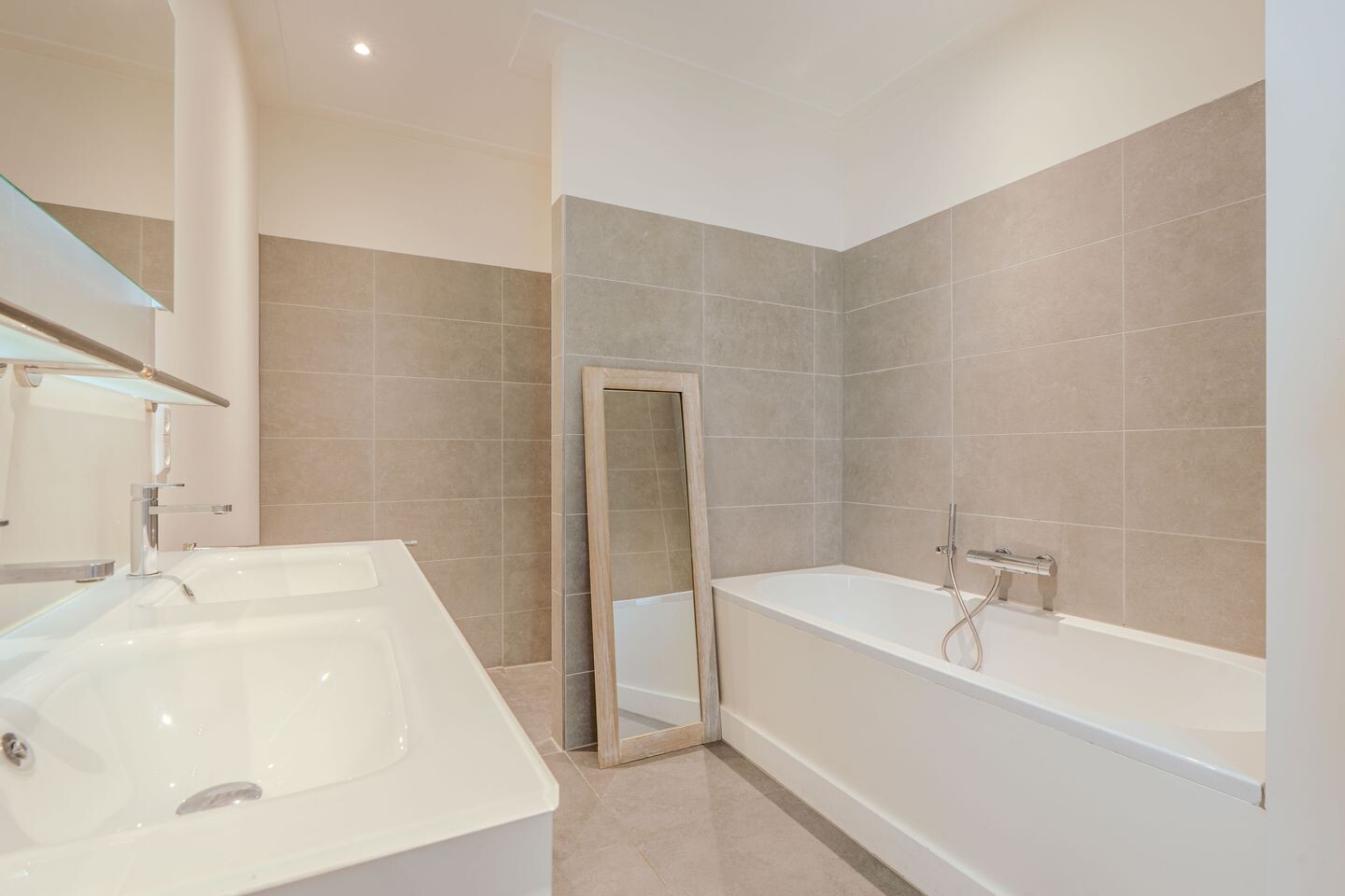 Appartement te koop: Koninginneweg 119-2, Amsterdam