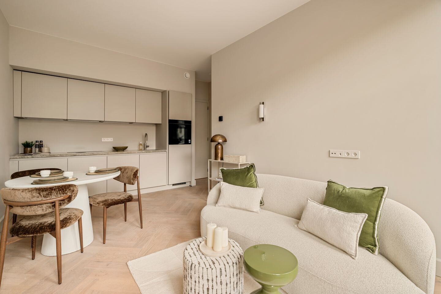 Studio te koop: Koninginneweg 249-2B, Amsterdam