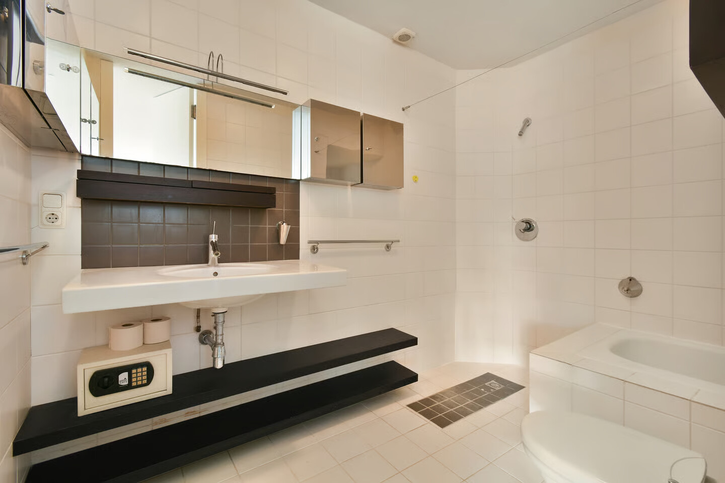 Appartement te koop: Stadionplein 89, Amsterdam