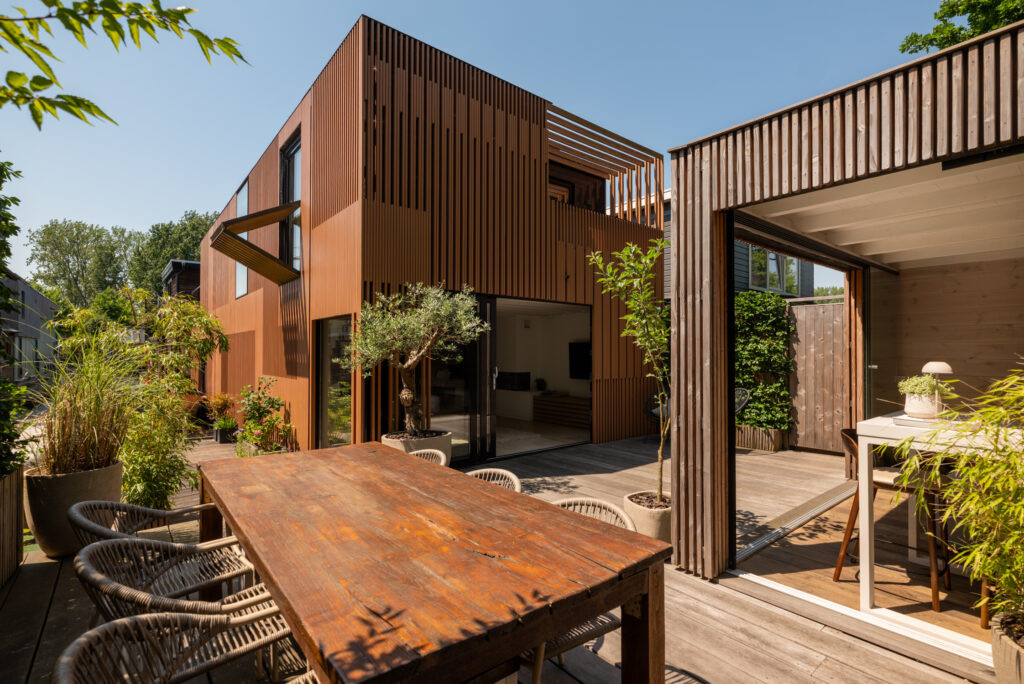 Woning te koop: Jachthavenweg 28A, Amsterdam