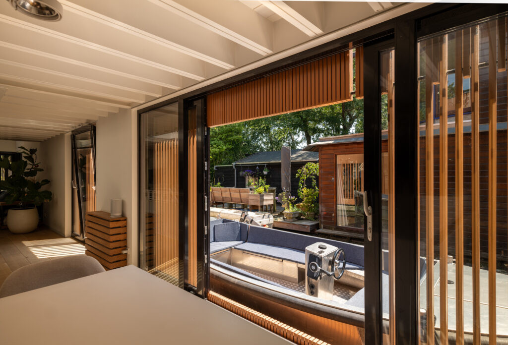 Woning te koop: Jachthavenweg 28A, Amsterdam