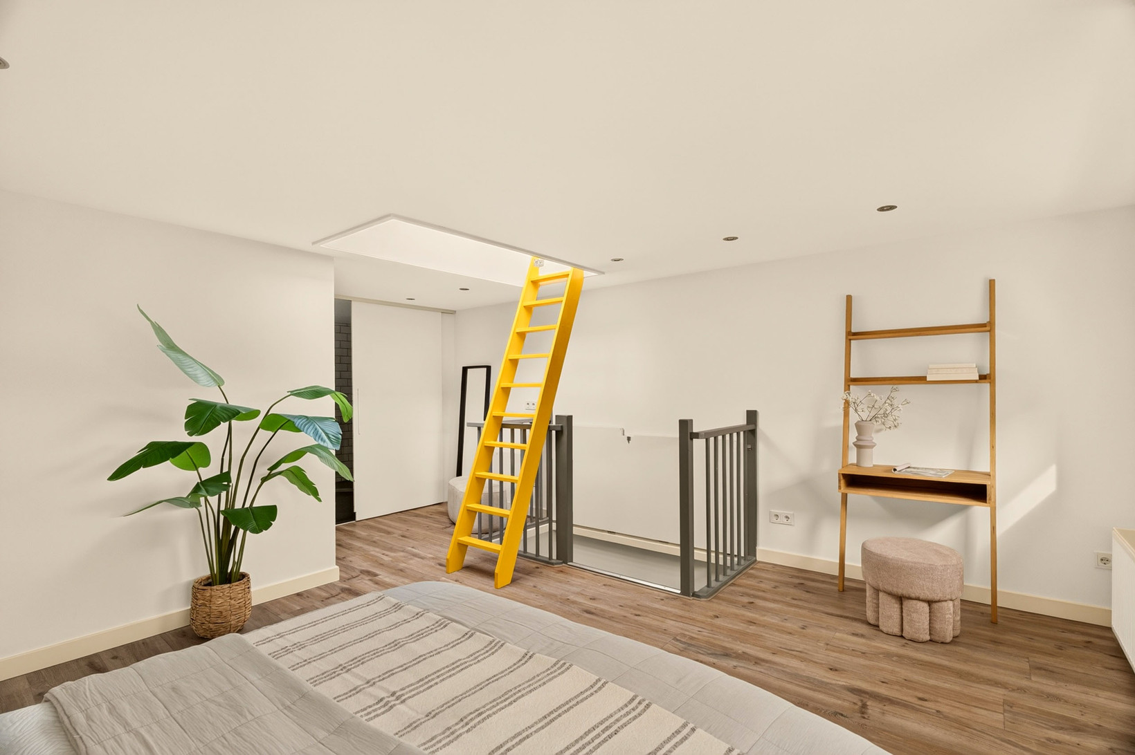 Appartement te koop: Stadionweg 318-3, Amsterdam