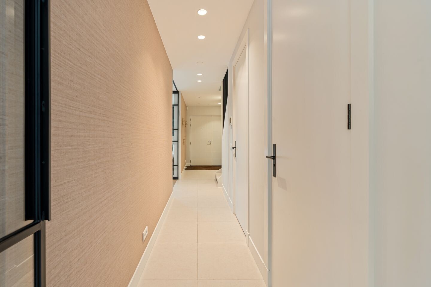 Hoekwoning te koop: Prinses Margrietstraat 23, Amsterdam