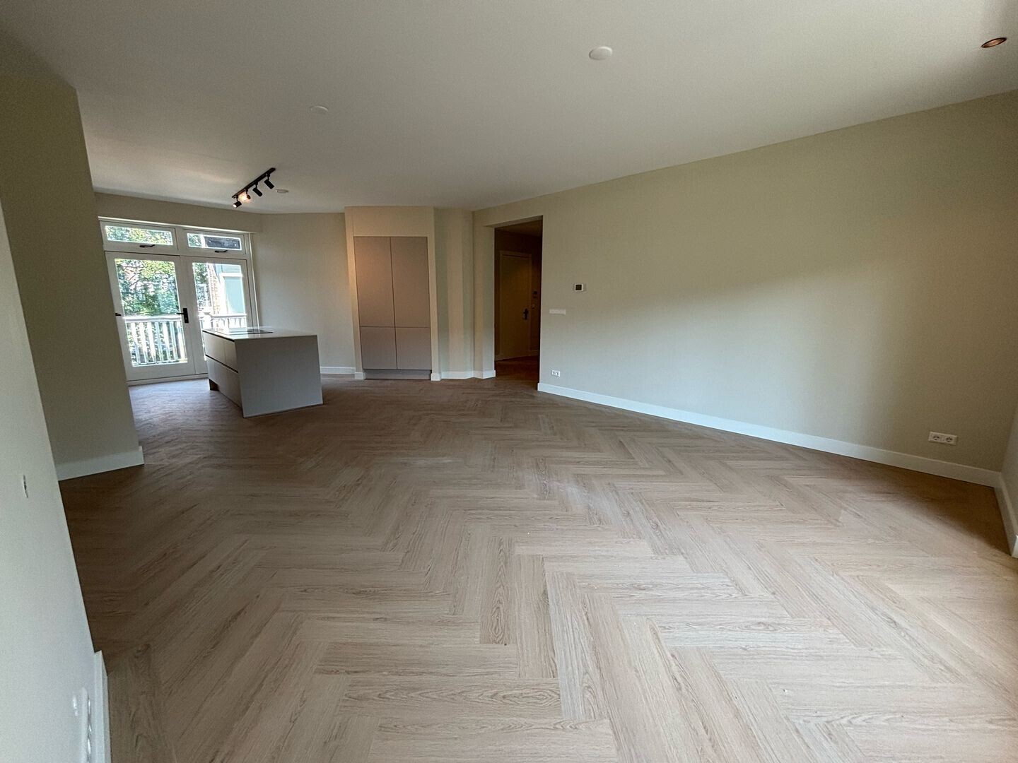 Appartement te huur: Breughelstraat 10-3, Amsterdam