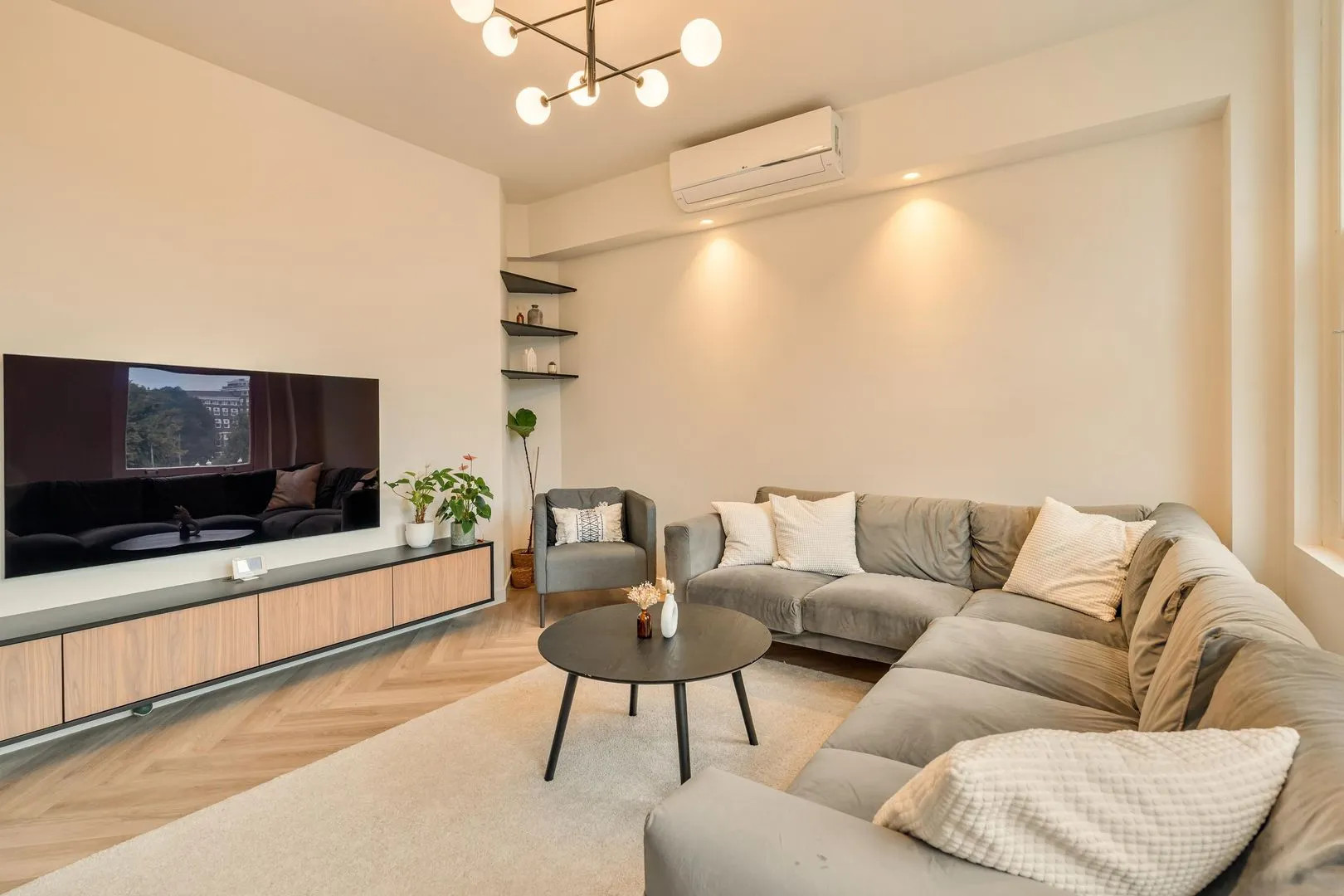 Appartement te koop: Minervaplein 32-3, Amsterdam