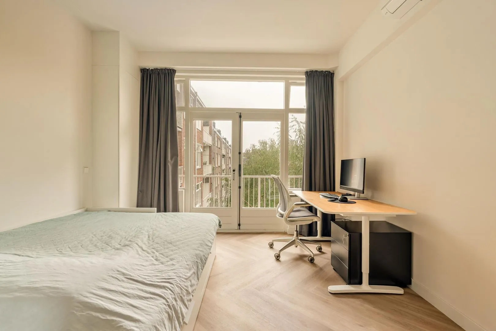 Appartement te koop: Minervaplein 32-3, Amsterdam