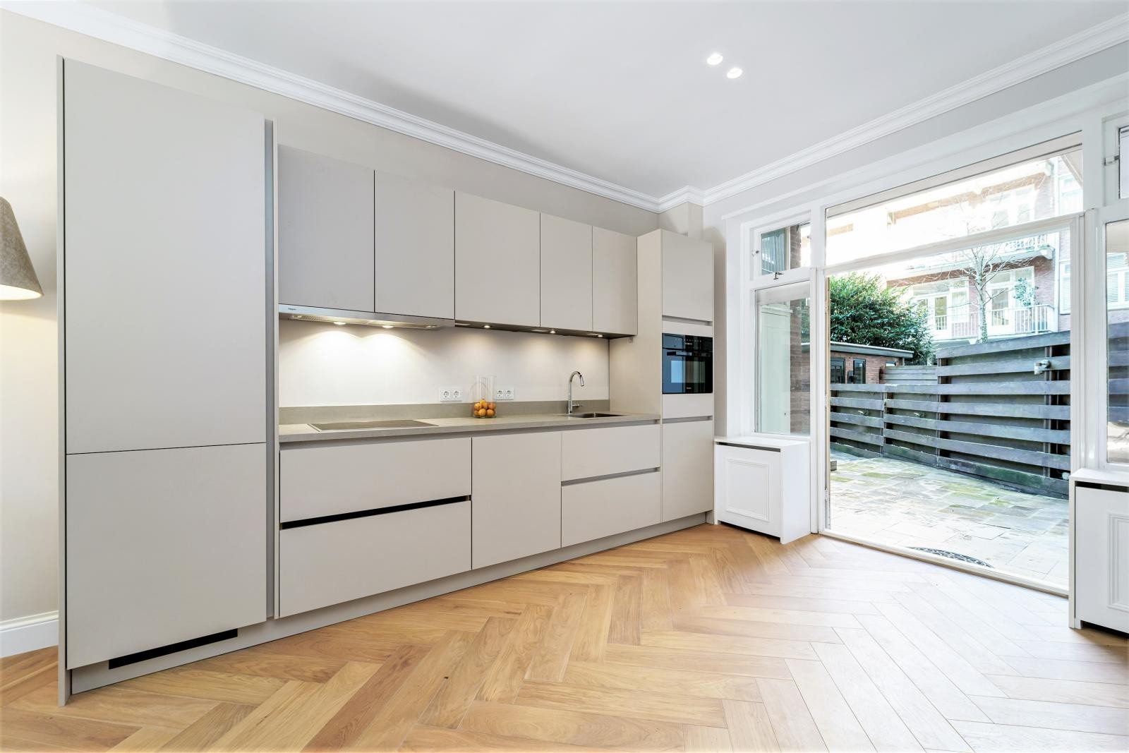 Appartement te huur: Minervaplein 34H, Amsterdam