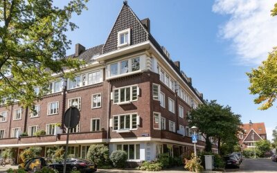 Deurloostra. 115-1