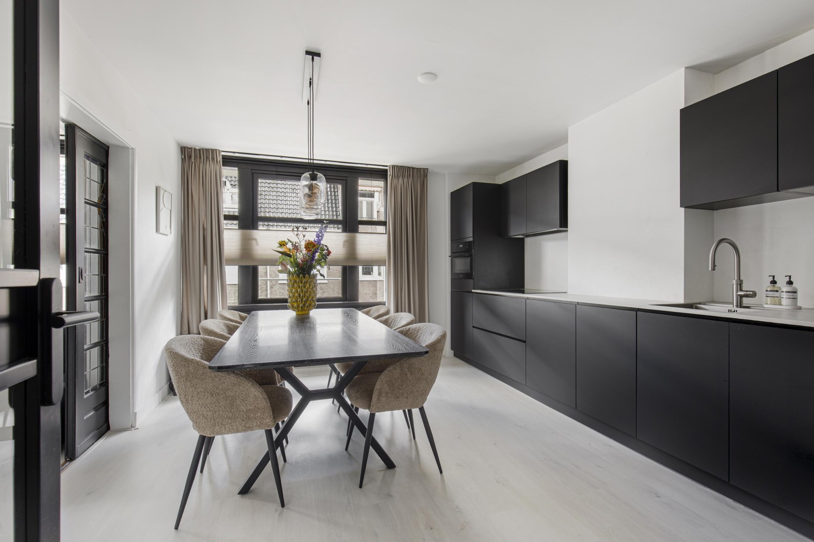 Appartement te koop: Dintelstraat 106-2, Amsterdam